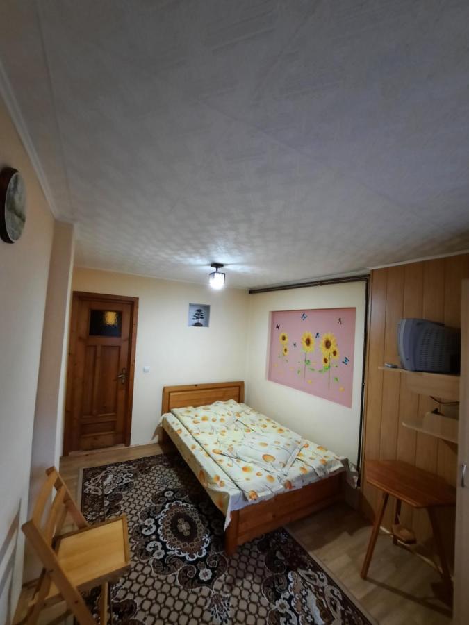 Pensiunea Casa Soarelui Podu Dimbovitei Exterior foto